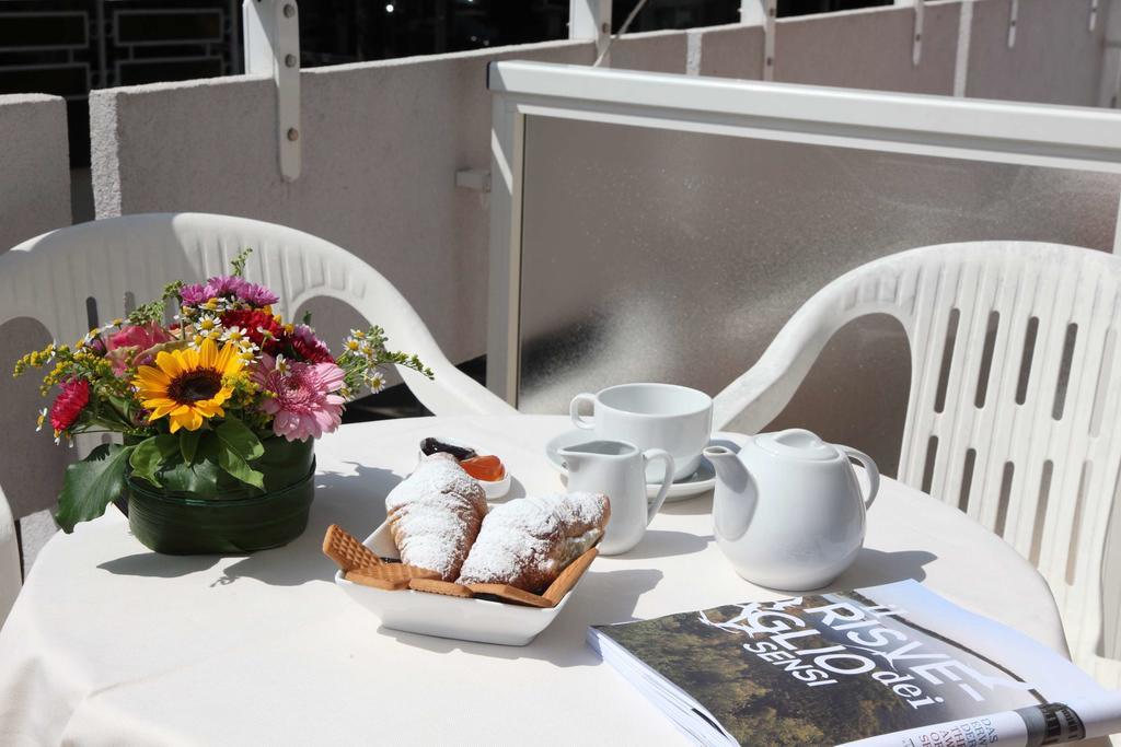 Hotel Pigalle Лидо ди Йезоло Стая снимка