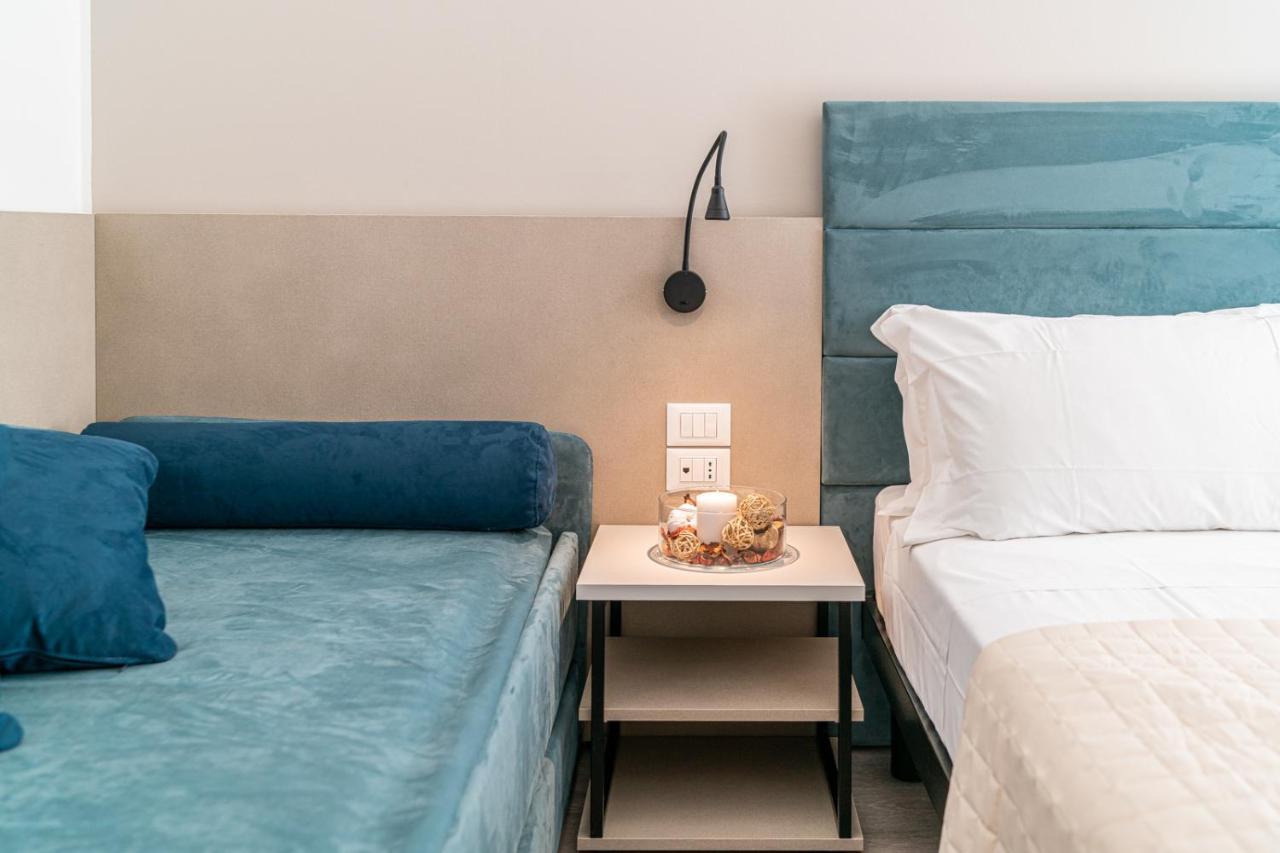 Hotel Pigalle Лидо ди Йезоло Екстериор снимка